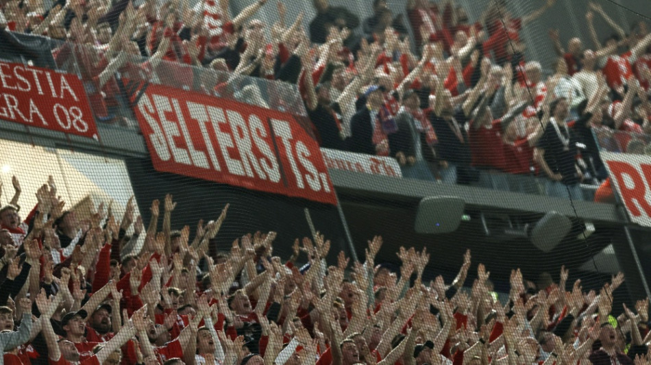  FC Bayern: Dreesen kritisiert spanische Polizei 