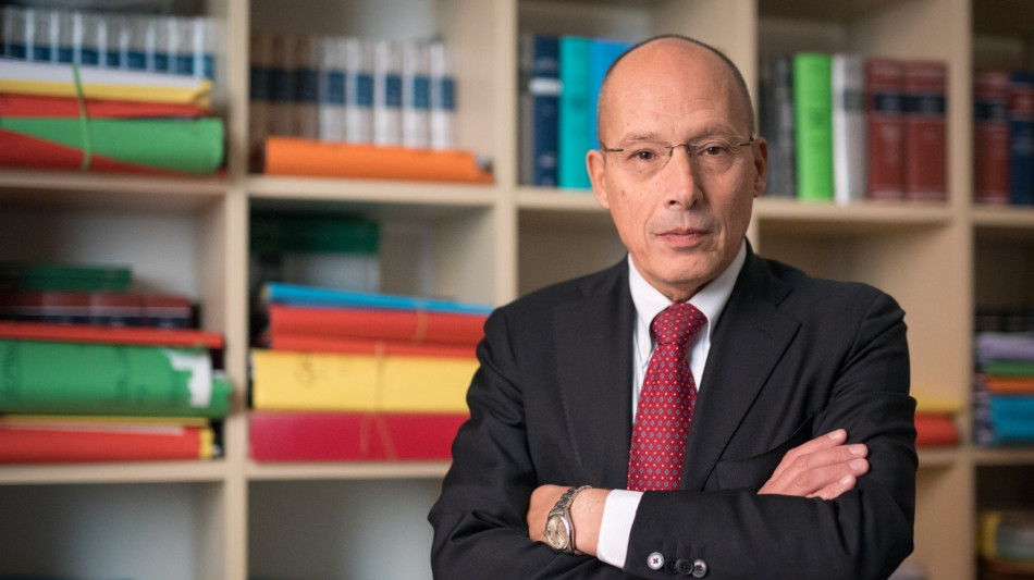 Prima causa per il crack Fwu, azione contro intermediario