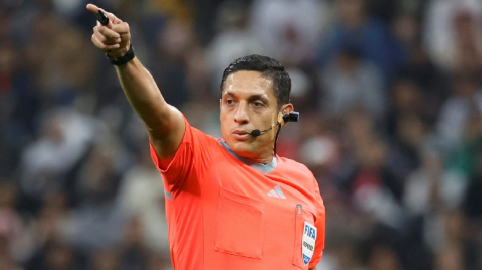 C&acirc;meras corporais dos &aacute;rbitros n&atilde;o exibir&atilde;o lances pol&ecirc;micos na Copa do Mundo de Clubes