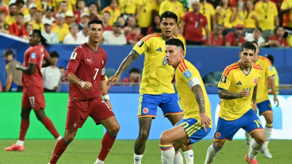  Col&ocirc;mbia empata com Portugal (0-0) e vai aos 16-avos da Copa como l&iacute;der do Grupo K 