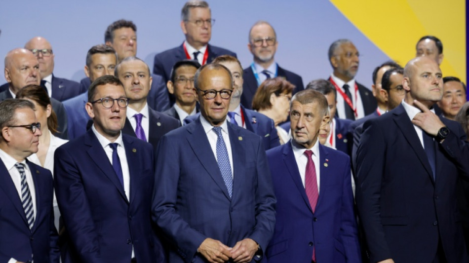  Merz auf Wiederaufbaukonferenz: Wir stehen "Seite an Seite" mit der Ukraine 