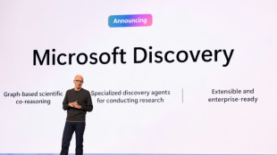 Microsoft anuncia un acuerdo con Musk para albergar su chatbot de IA