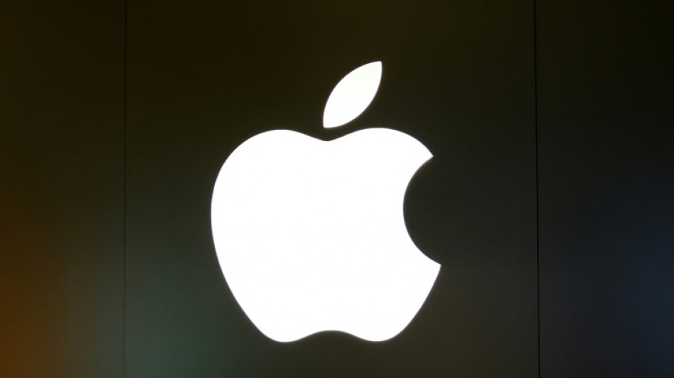  Movie theaters are allies for streamers like us, Apple exec says 