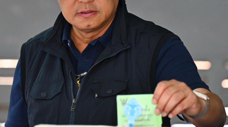  I conservatori del premier verso la vittoria in Thailandia 