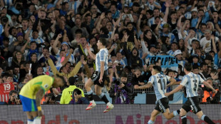 Argentina goleia Brasil (4-1) e festeja classifica&ccedil;&atilde;o para Copa de 2026