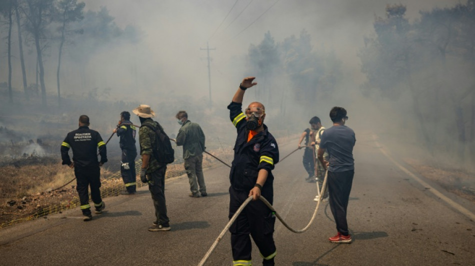  Helicopter crew killed in Greece fires 