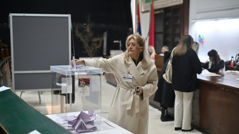  Un movimiento estudiantil encara al partido en el poder en las elecciones legislativas en Serbia 
