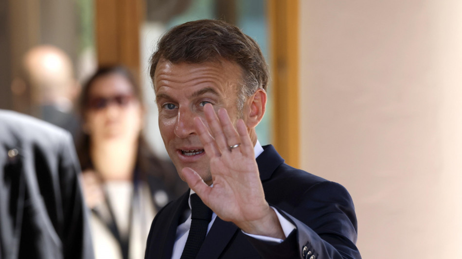  Macron, 'pronti a guida missione Hormuz con Gb, Olanda e Italia' 
