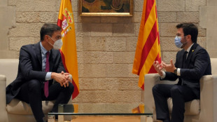 Servicios de inteligencia espa&ntilde;oles espiaron a independentistas catalanes con autorizaci&oacute;n judicial, seg&uacute;n la prensa