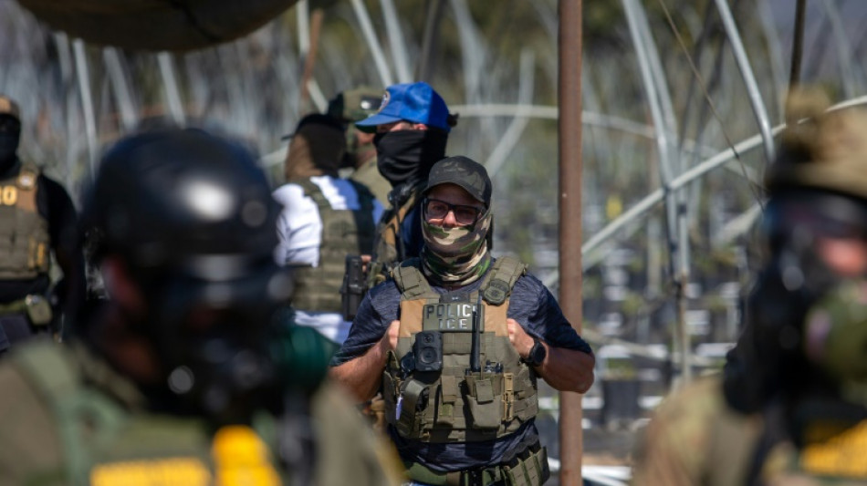 Altos funcionários de Trump defendem operações contra imigrantes nos EUA