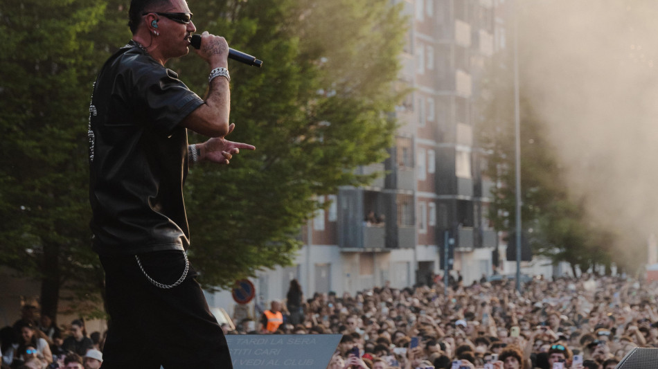  Con Marra Block Party raccolti 263mila euro per progetti nel quartiere Barona a Milano 