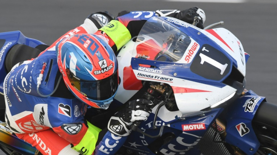 24 Heures du Mans Motos: la Honda N.1 en t&ecirc;te &agrave; la nuit tomb&eacute;e