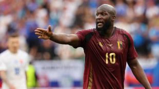 Euro 24: chip nel pallone ed il gol di Lukaku &egrave; annullato