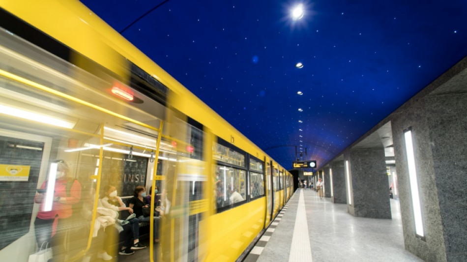 Berlin verl&auml;ngert 29-Euro-Ticket bis M&auml;rz