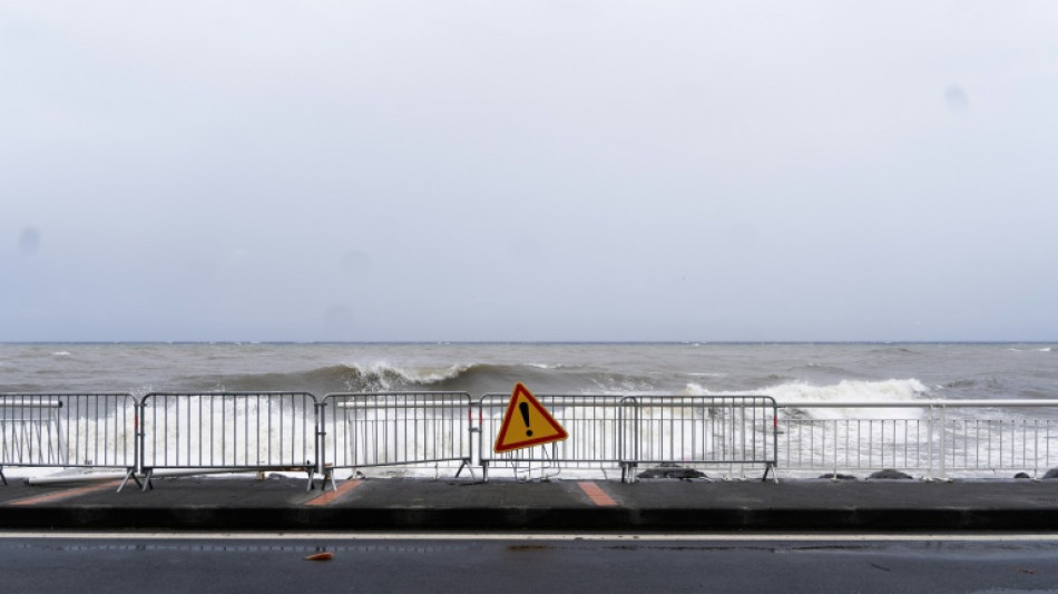 La Guadeloupe en vigilance rouge, une personne disparue au passage de la tempête Jerry
