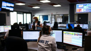 Au Samu, le t&eacute;l&eacute;phone sonne toujours plusieurs fois