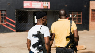 Sube a 20 el n&uacute;mero de muertes por los tiroteos en bares en Sud&aacute;frica