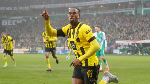 300. Ausw&auml;rtssieg - Dortmund bleibt im Titelrennen