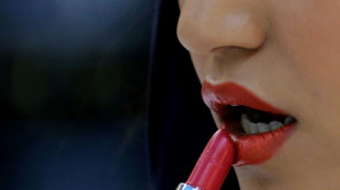 Gericht erlaubt Kosmetikerinnen bestimmte Gesichtsbehandlungen mit Hyaluron