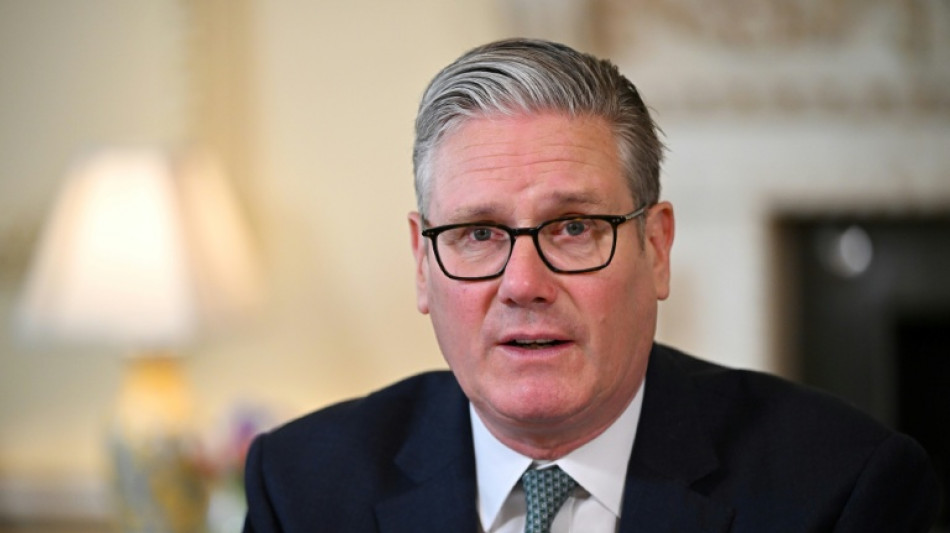  Embourb&eacute; dans l'affaire Mandelson, Starmer se d&eacute;fend en plaidant l'ignorance 