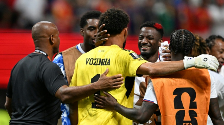  Spain held by tiny Cape Verde at World Cup as Iran make bow 