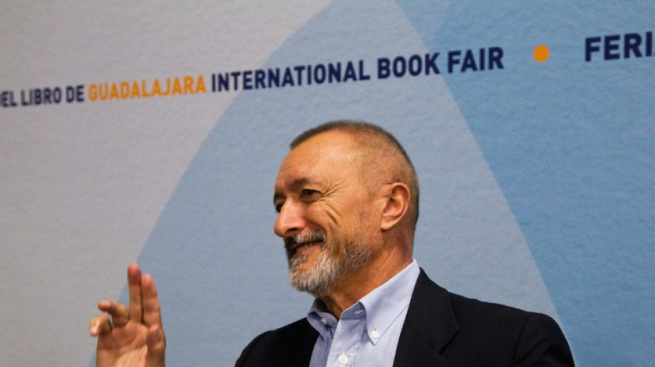 P&eacute;rez-Reverte se sumerge en la Revoluci&oacute;n Mexicana para su nueva novela