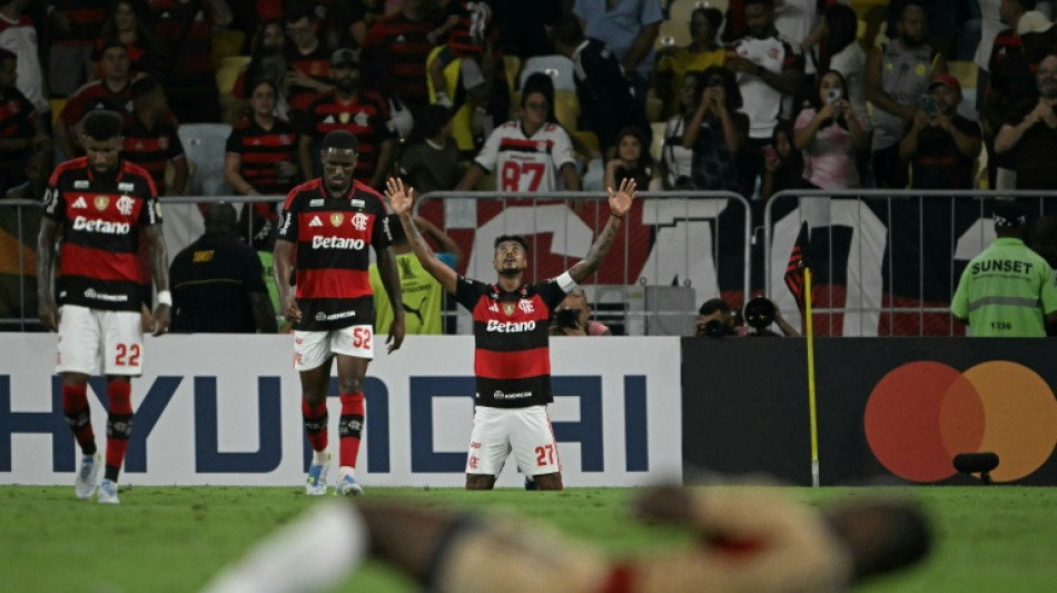  Flamengo goleia Independiente Medell&iacute;n (4-1) e lidera Grupo A da Libertadores 