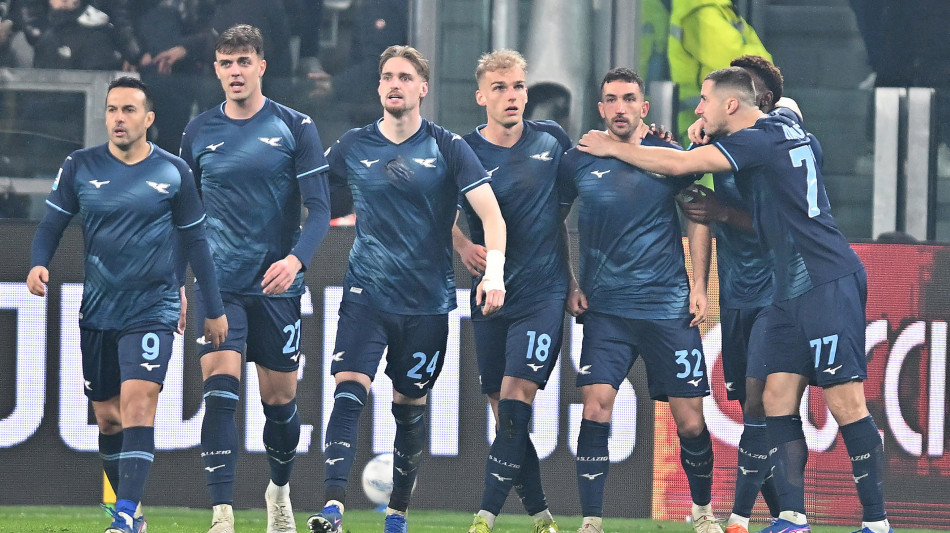  La Juve riacciuffa la Lazio al 96', finisce 2-2 a Torino 