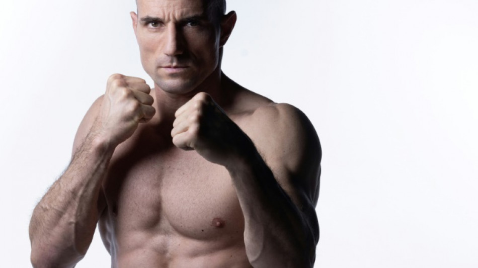 L&eacute;gionnaire star des r&eacute;seaux sociaux, "Major G&eacute;rald" lance l'offensive en civil