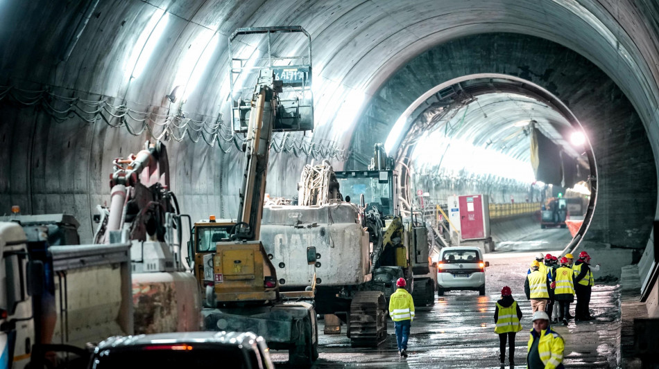  Alstom paga il treno ai cantieristi per tornare a casa tutti i weekend 