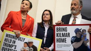 EEUU insiste en negarse a "facilitar" el regreso de un migrante desde El Salvador