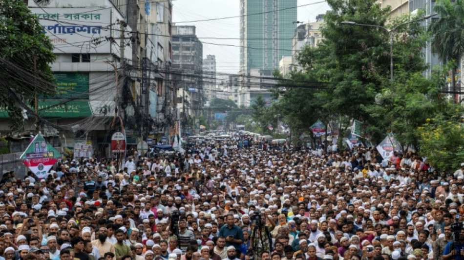  Au Bangladesh, l'opposition manifeste contre les p&eacute;nuries de gaz et d'&eacute;lectricit&eacute; 