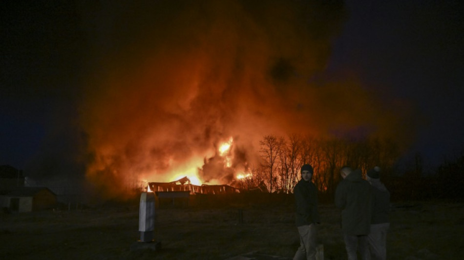 Ukraine: bombardement pr&egrave;s de l'a&eacute;roport de Lviv, Biden va adresser une mise en garde &agrave; Xi
