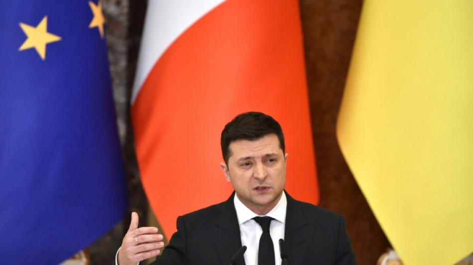 Selenskyj: Warnungen vor russischer Invasion sch&uuml;ren "Panik" in der Ukraine