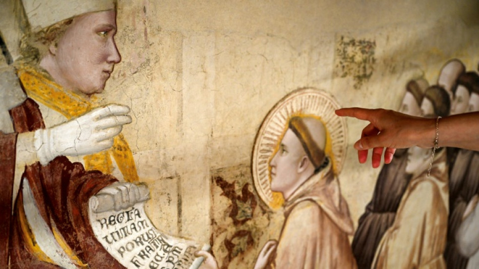  Florence's Giotto frescoes restored to glory after renovation 