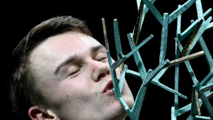 Tennis: Holger Rune s'offre &agrave; Paris son premier Masters 1000 en d&eacute;tr&ocirc;nant Djokovic