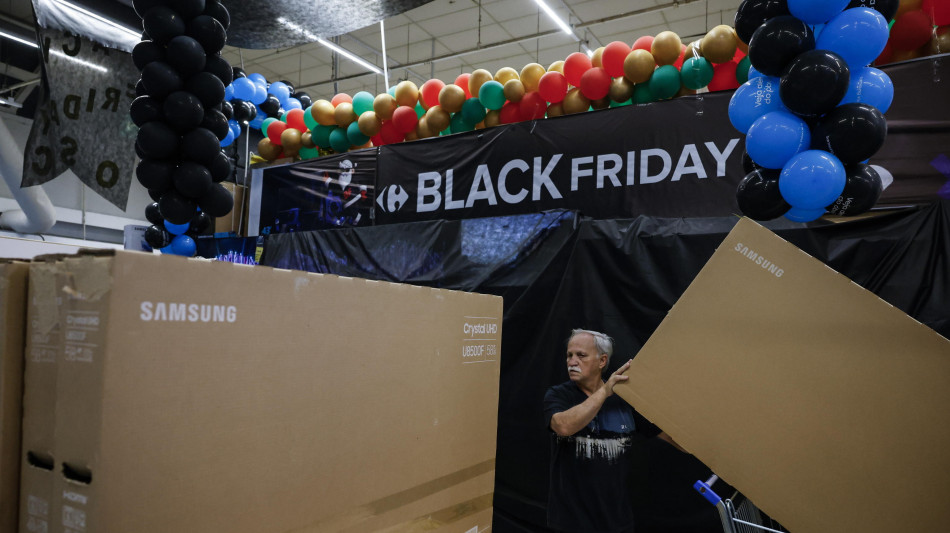  Indagine Ue su sconti Black Friday, pratiche irregolari per il 30% dei siti 