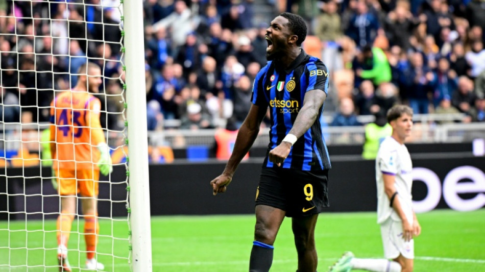  Inter de Mil&atilde;o vira sobre Fiorentina e volta &agrave; lideran&ccedil;a do Italiano 