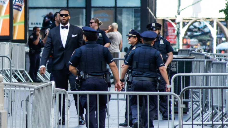 Celebridades chegam ao casamento de Taylor Swift em Nova York 