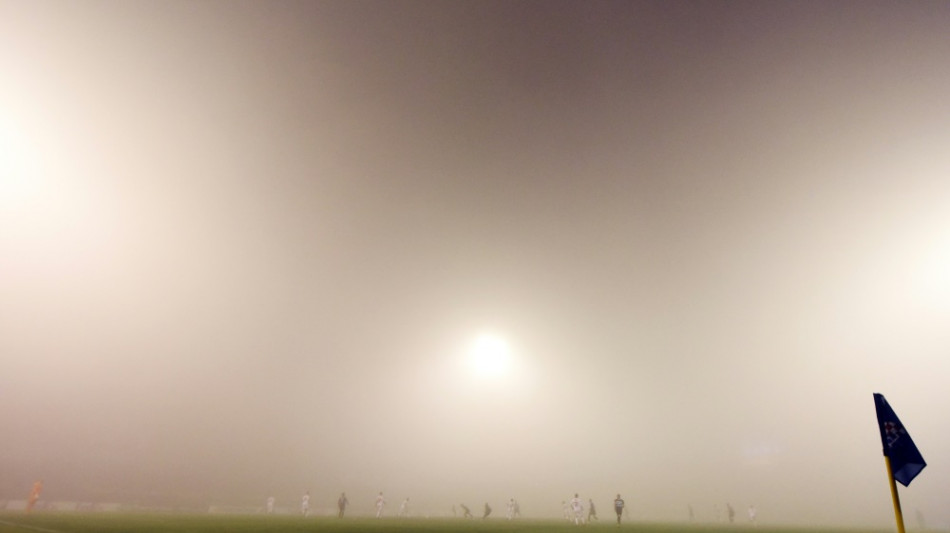 Starker Nebel: K&ouml;lns Anpfiff zweimal verschoben