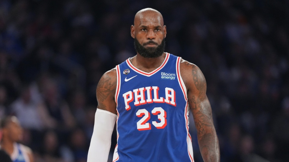  NBA: James und 76ers gewinnen beim Meister 