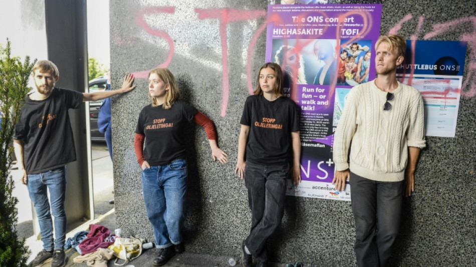 Norwegian cousins battle over oil, climate policy