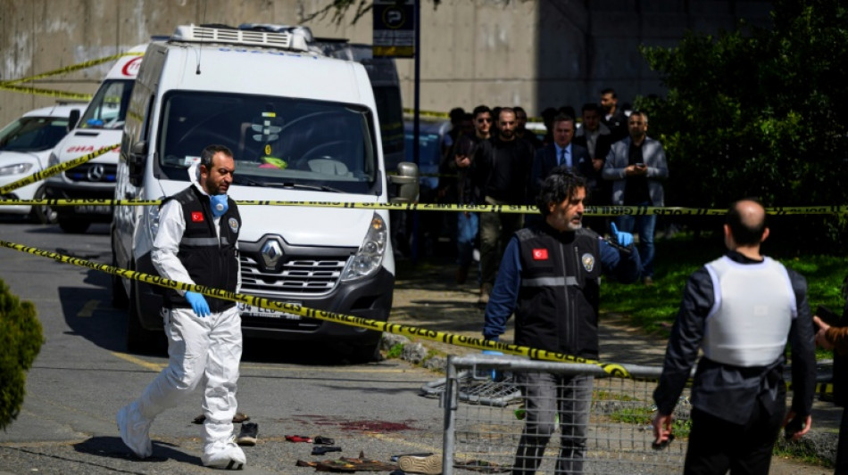  Zehn Festnahmen nach Schusswechsel vor israelischem Konsulat in Istanbul 