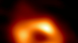 Des scientifiques d&eacute;tectent les empreintes de la fronti&egrave;re d'un trou noir 