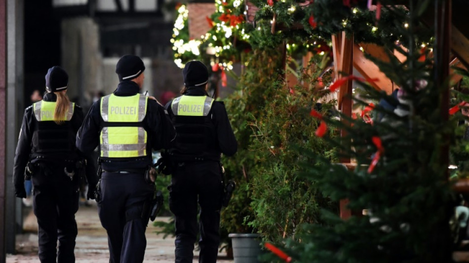 La polic&iacute;a frustra un proyecto de atentado "neonazi" de un adolescente en Alemania