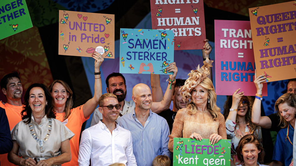  M&agrave;xima d'Olanda prima regina al mondo a inaugurare un Pride Lgbtqia+ 
