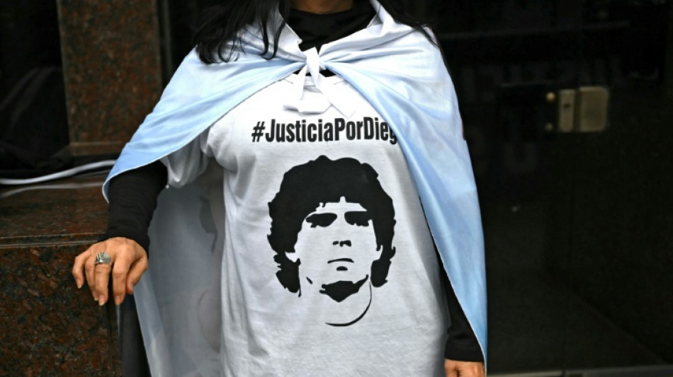  Proc&egrave;s Maradona : la d&eacute;fense plaide l'acquittement pour l'addictologue et la psychiatre 