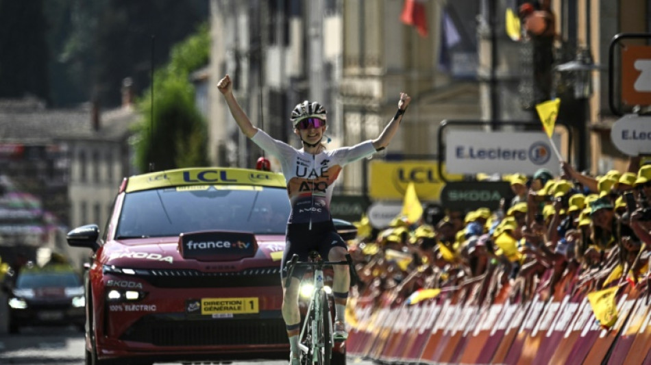Squiban solos to Tour de France stage win, Le Court maintains lead