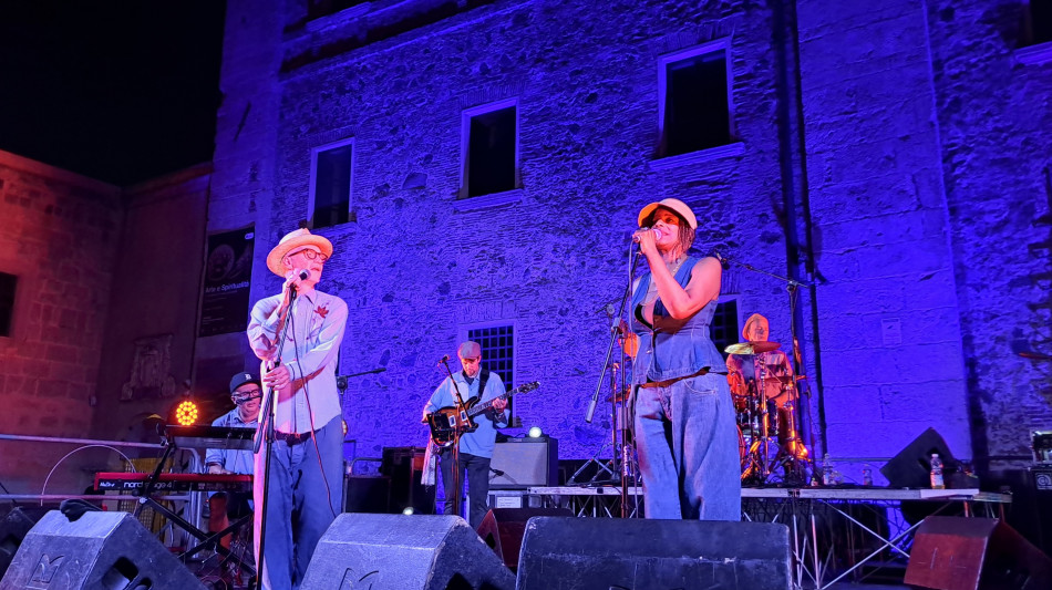 L'energia dei Galliano illumina il Dromos festival a Oristano