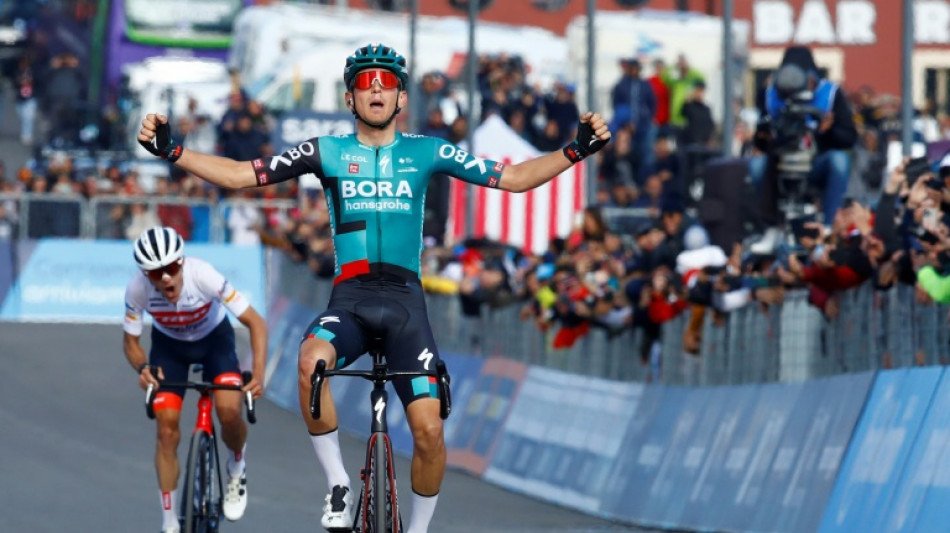 Tour d'Italie: l'Allemand K&auml;mna vainqueur de l'Etna